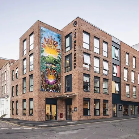 Apartment Private In Canvas For Students Only Bristol