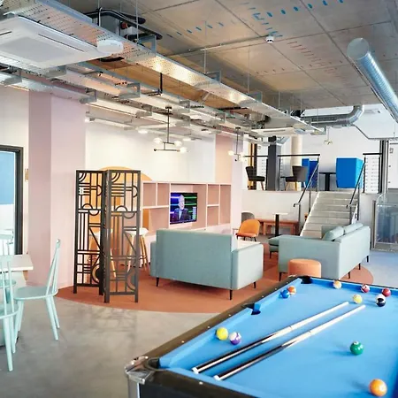 Private In Canvas For Students Only Apartment