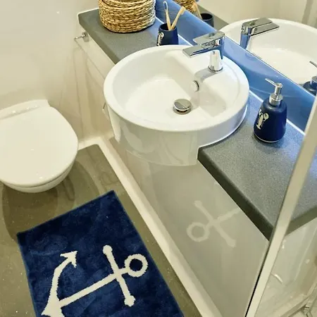 Apartment Private In Canvas For Students Only *