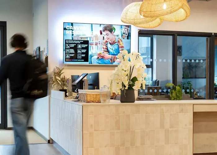 Canvas * Μπρίστολ